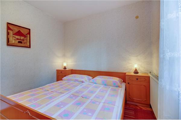 Apartment A1, for 7 persons