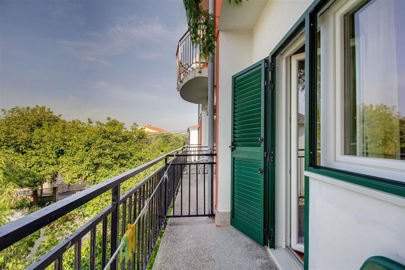 Apartment A1, for 7 persons