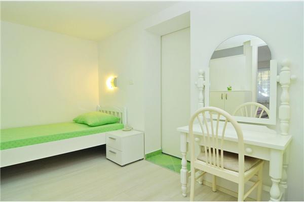 Apartment A2, for 4 persons