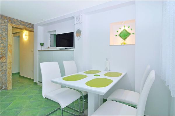 Apartment A2, for 4 persons