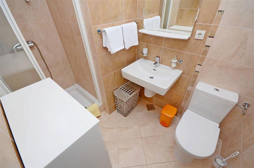 House K1, for 9 persons