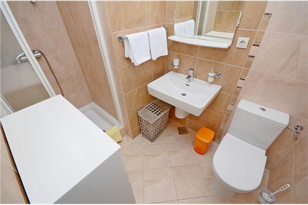 House K1, for 9 persons