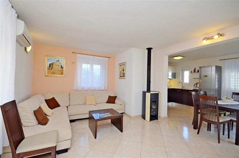 House K1, for 9 persons