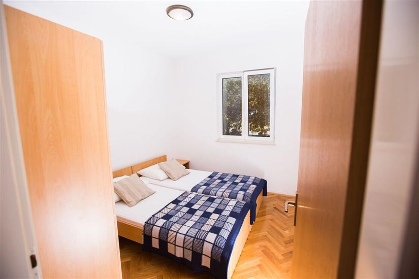 Apartment A1, for 8 persons