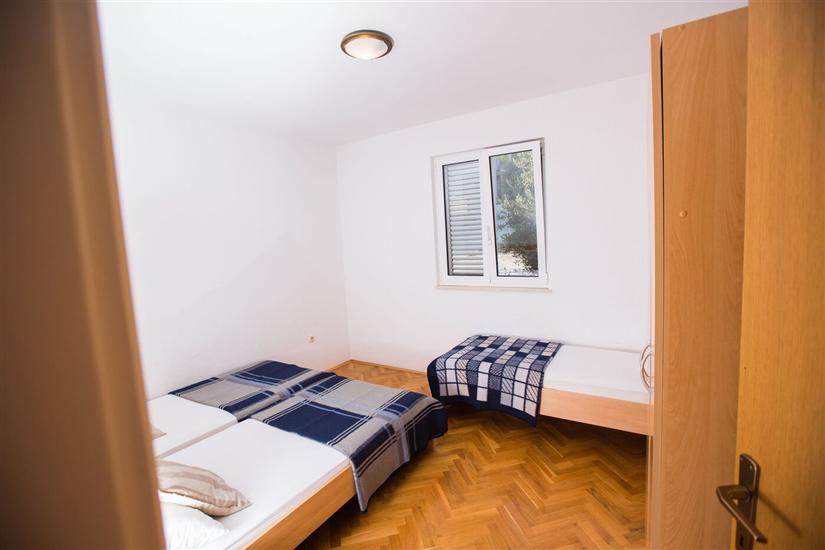Apartment A1, for 8 persons