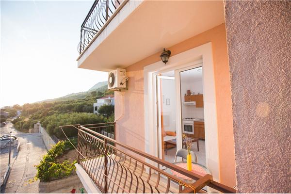 Apartment A2, for 4 persons