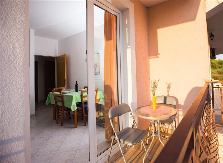 Apartment A2, for 4 persons