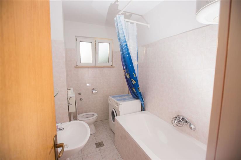 Apartment A2, for 4 persons