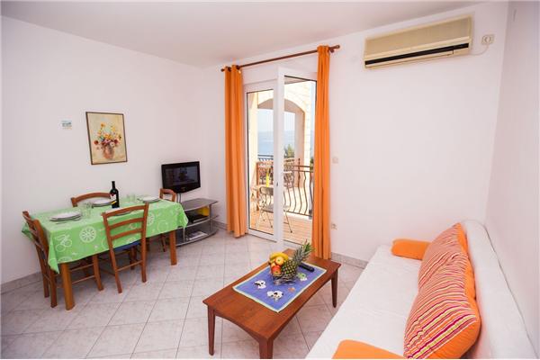 Apartment A2, for 4 persons