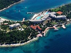 Castle on the island of St. Andrew Umag Sights