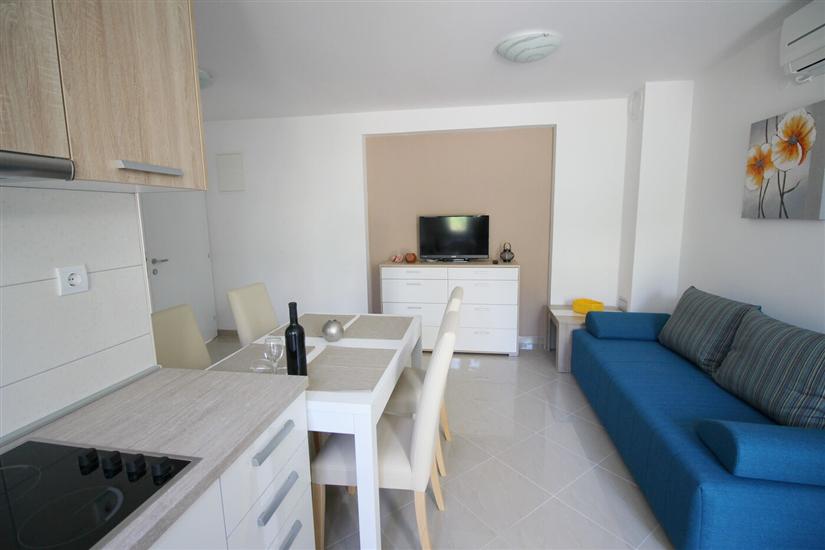 Apartment A1, for 5 persons