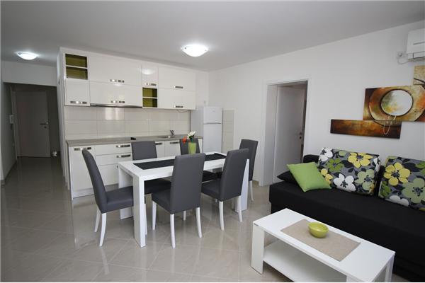 Apartment A2, for 5 persons
