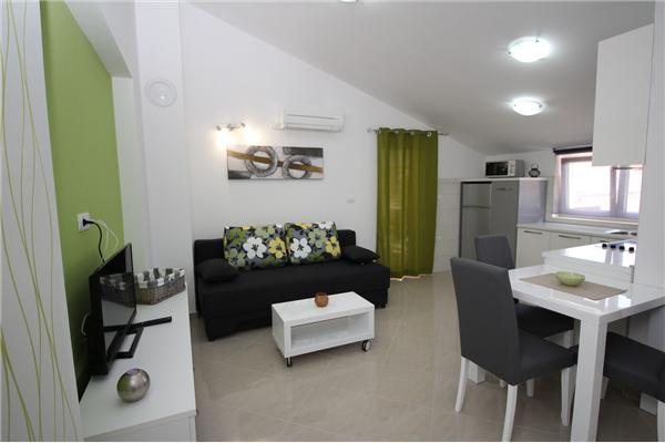 Apartment A7, for 3 persons
