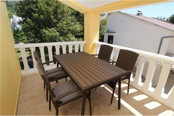 Apartment A7, for 3 persons