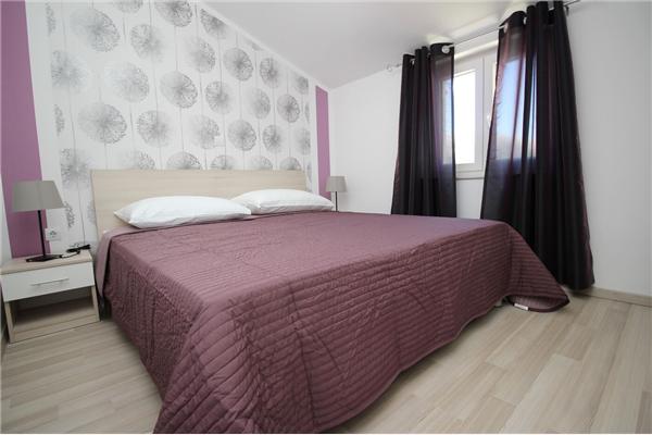 Apartment A8, for 4 persons
