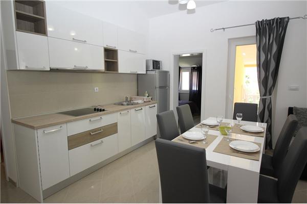 Apartment A8, for 4 persons