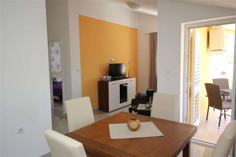 Apartment A9, for 2 persons