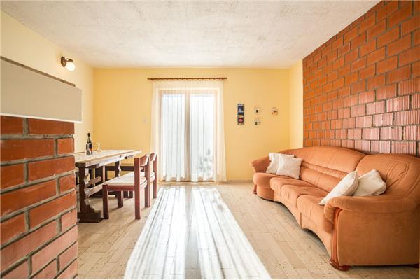 Apartment A1, for 5 persons