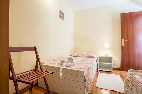 Apartment A1, for 5 persons