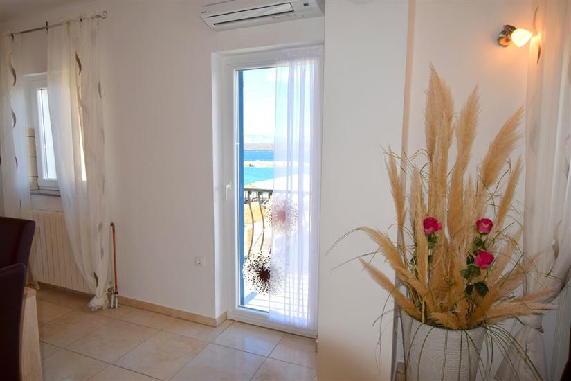 Apartment A3, for 5 persons