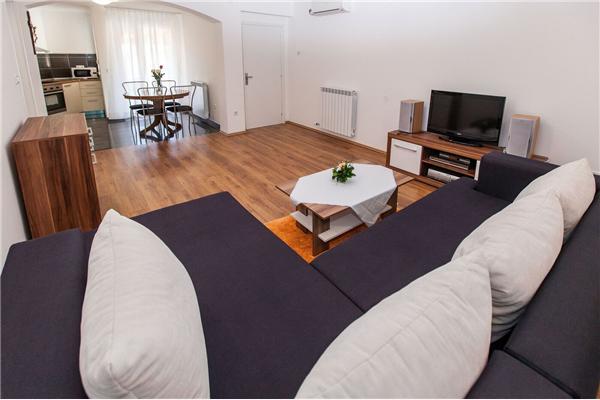 Apartment A3, for 4 persons