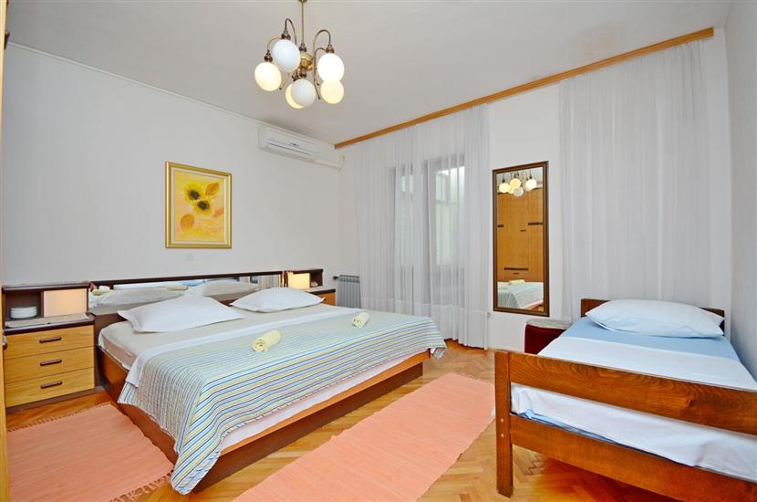 Apartment A1, for 3 persons
