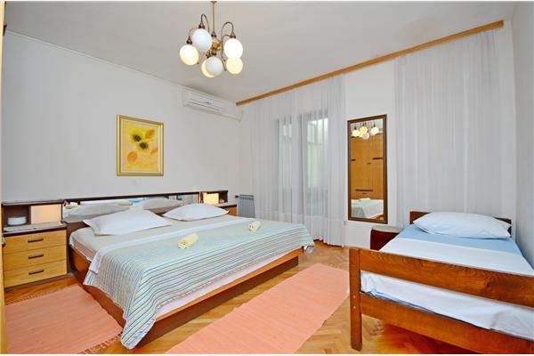 Apartment A1, for 3 persons