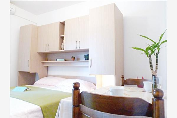 Apartment A1, for 2 persons