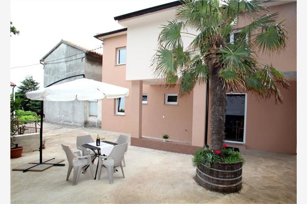 Apartment A1, for 4 persons