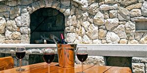 House - Omis