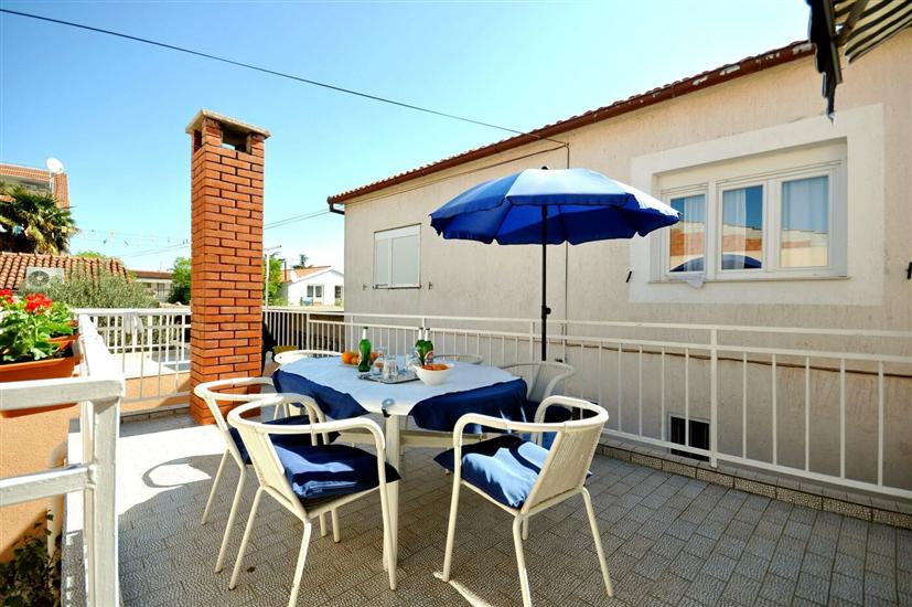 Apartment A1, for 6 persons
