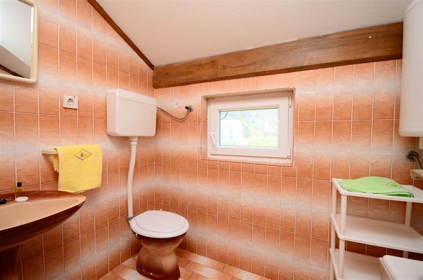 Apartment A1, for 7 persons