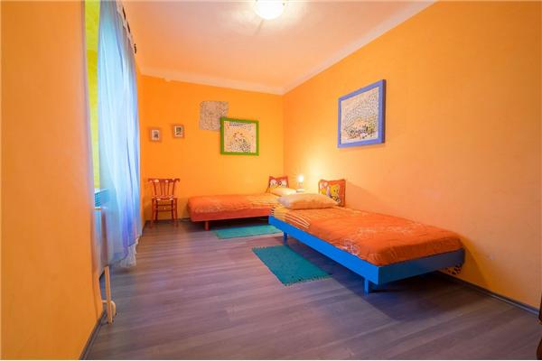 House K1, for 5 persons