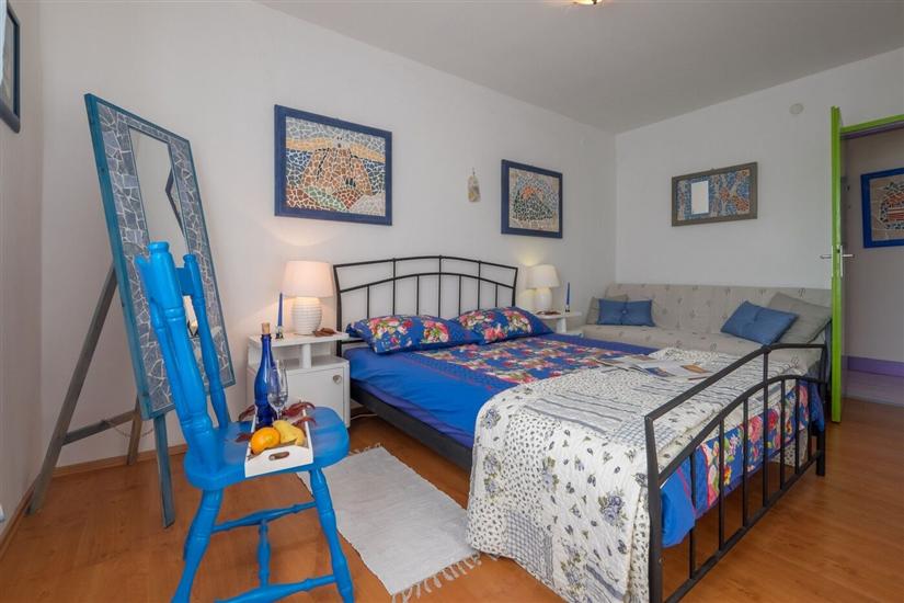 House K2, for 5 persons