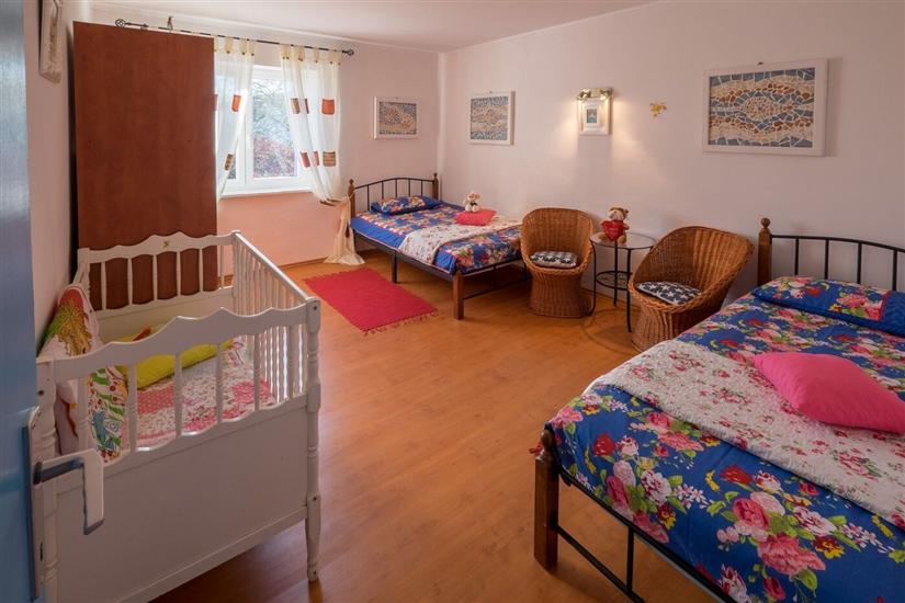 House K2, for 5 persons