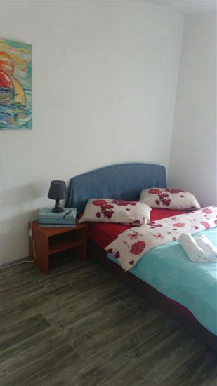 Apartment A3, for 6 persons