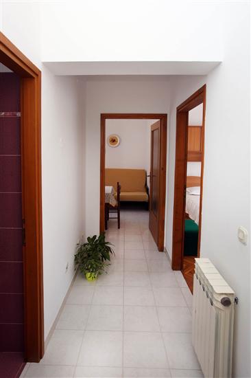 Apartment A2, for 3 persons