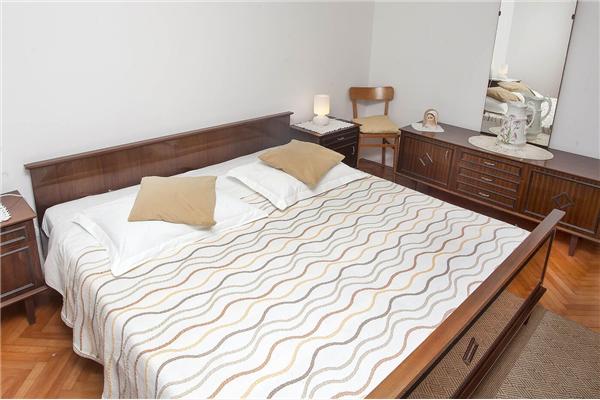 Apartment A3, for 6 persons