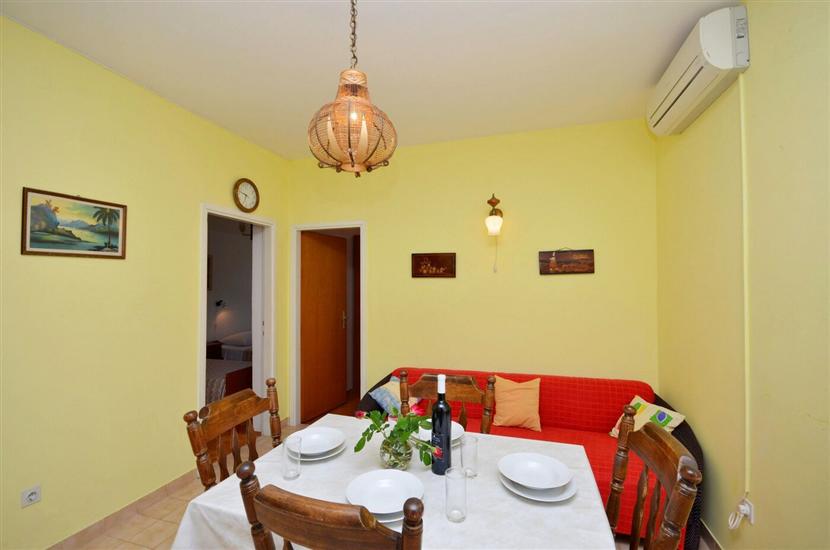 Apartment A2, for 4 persons