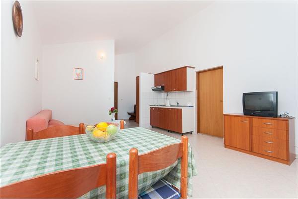 Apartment A2, for 4 persons