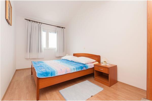 Apartment A3, for 3 persons