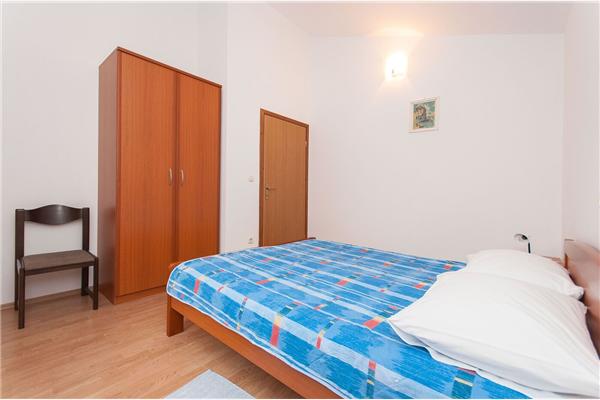 Apartment A4, for 4 persons