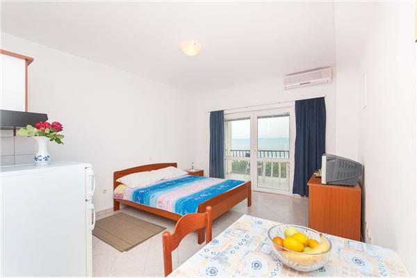 Apartment A5, for 2 persons