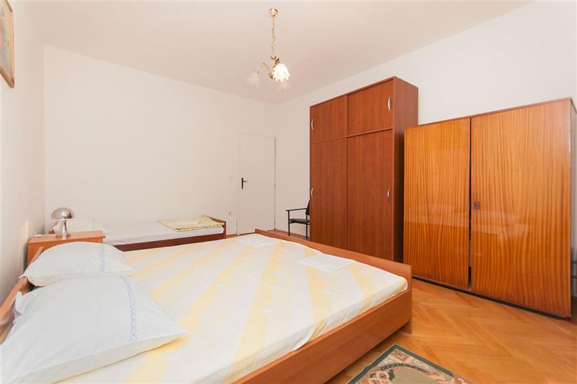 Apartment A1, for 6 persons