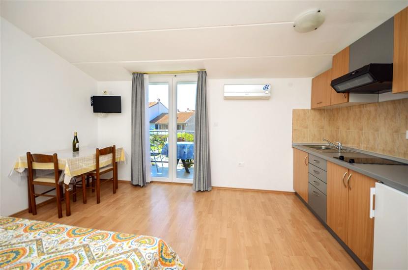 Apartment A1, for 2 persons