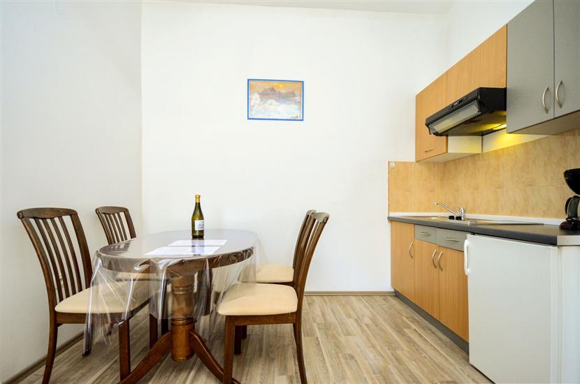 Apartment A2, for 4 persons