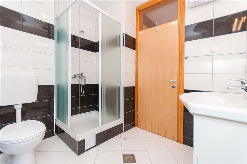 Apartment A4, for 4 persons