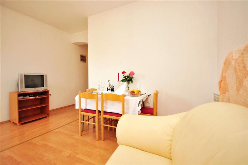 Apartment A1, for 3 persons