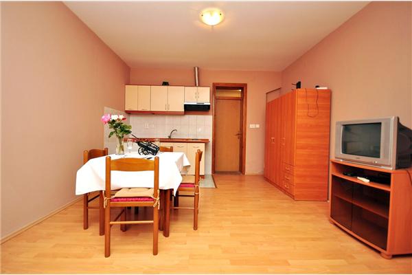 Apartment A2, for 2 persons