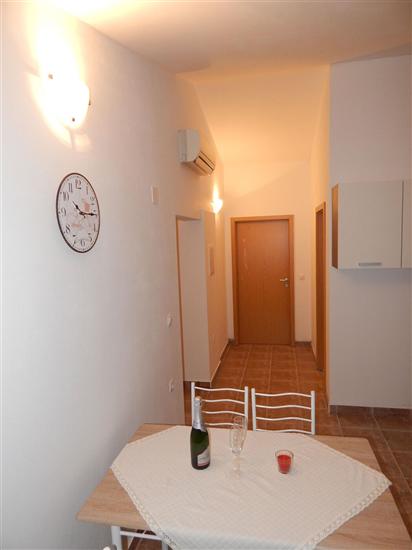 Apartment A1, for 5 persons